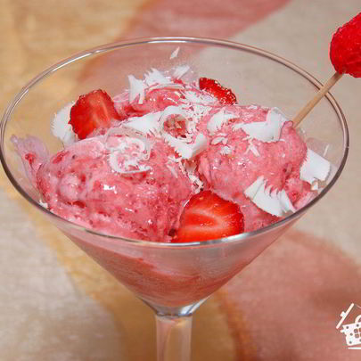 Чудо-десерт с клубникой