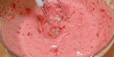 чудо-десерт с клубникой