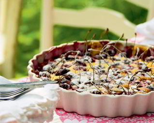 Клафути с черешней