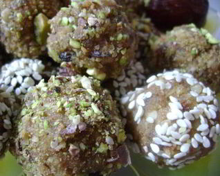 Финиковые конфеты