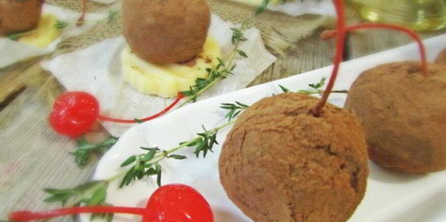 Рецепт конфет из сухофруктов с коктейльной вишней