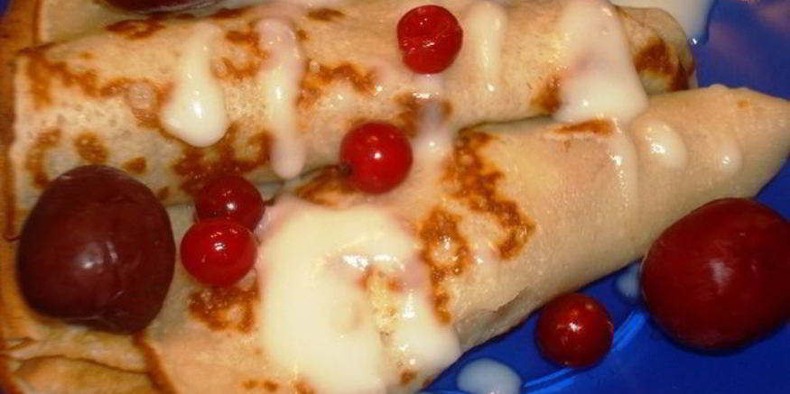 Рецепт банановых блинчиков с восхитительным ванильным заварным кремом на масленицу