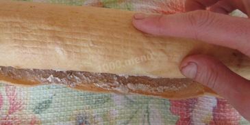 бисквитный рулет с кофейной начинкой и банановым кремом