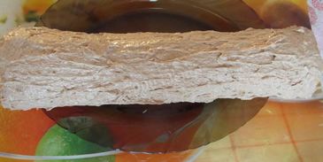 бисквитный рулет с кофейной начинкой и банановым кремом