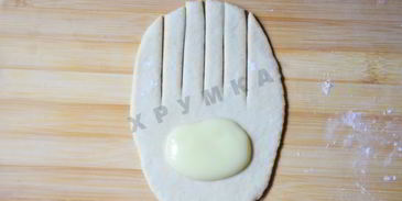 дрожжевые булочки с заварным кремом