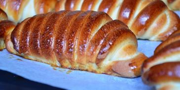 дрожжевые булочки с заварным кремом