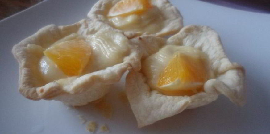 Рецепт корзиночек слоеных с творожным кремом