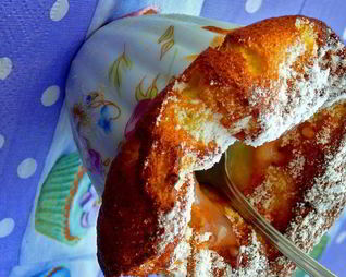 Нежнейший пудинг с ревнем и заварным кремом