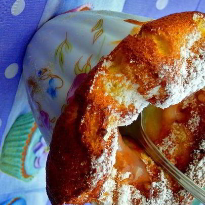 Нежнейший пудинг с ревнем и заварным кремом