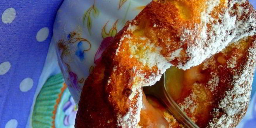 Рецепт нежнейшего пудинга с ревнем и заварным кремом