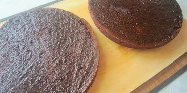 тортик с заварным кремом и ягодами