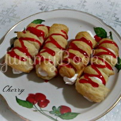 Трубочки слоеные с кремом