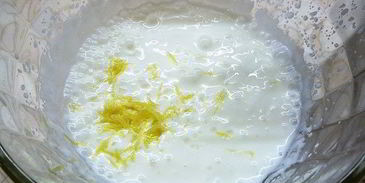 лимонно-клубничный пудинг с отрубями