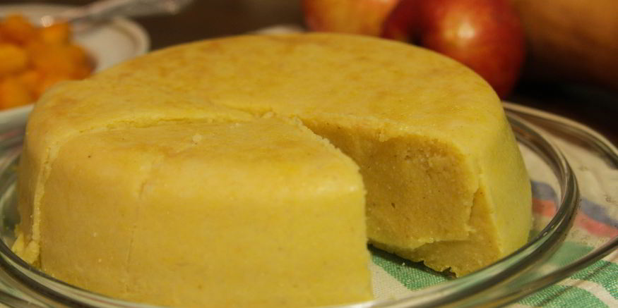 Рецепт манного пудинга с тыквой и яблоками