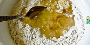 рулет с луковым мармеладом