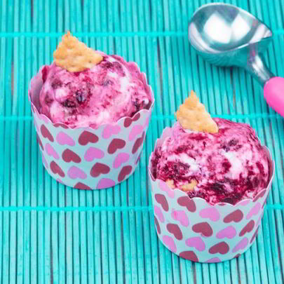 Домашнее мороженое Черничный чизкейк