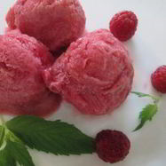 Рецепт Малинова-имбирного сорбет и мороженое
