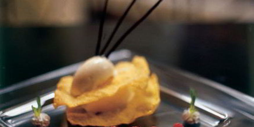 Рецепт миндального мороженого с тестом для равиоли