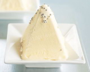 Мороженое из молока в мороженице