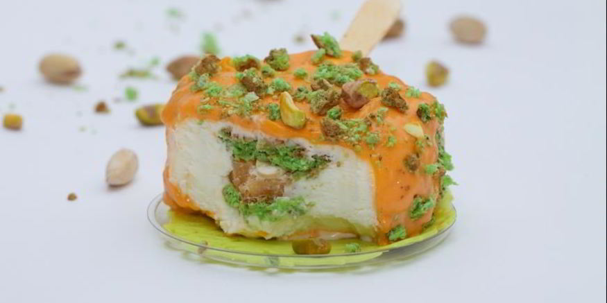 Рецепт мороженого с кокосово-фисташковой прослойкой и сорбетом из маракуйи