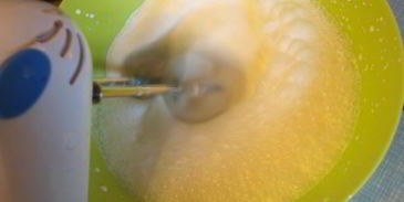 ванильное мороженое-пломбир