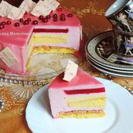 Рецепт Клюквенного торта-мусса с миндальным пралине Праздничный