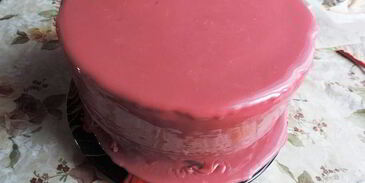 клюквенный торт-мусс с миндальным пралине праздничный