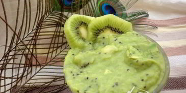 мусс из авокадо и клубники