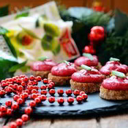 Рецепт Селедочного мусса на хрустящих тостах