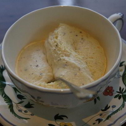 Сливочный мусс с медом и шоколадом