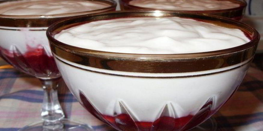 Рецепт творожного мусса неженка с протертой малиной