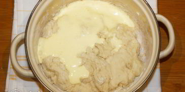 кулич на сметане