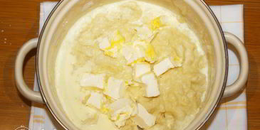 кулич на сметане