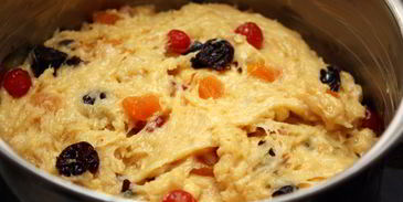 миндальный кулич