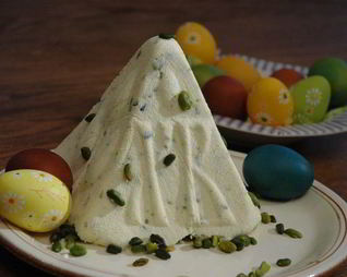 Пасха с фисташками