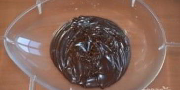 пасхальное шоколадное яйцо