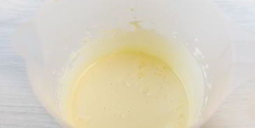 пасхальный кулич с орехами