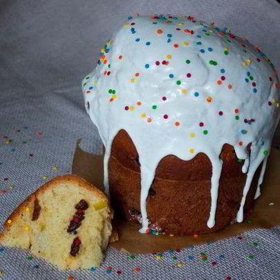 Пасхальный шафрановый кулич