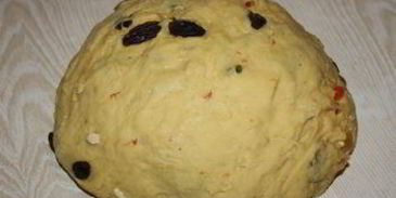 пасхальный шафрановый кулич