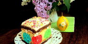 пляцок пасхальный писанки