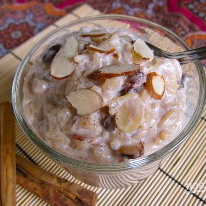 Рисовый пудинг с изюмом и миндалем