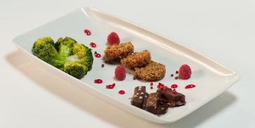 сладкие овощи и сало в шоколаде