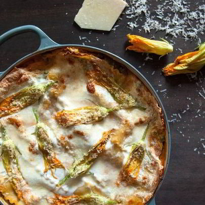 Кабачковое суфле под грибным соусом