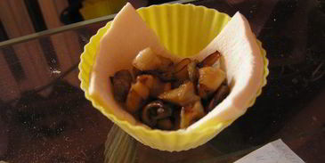 корзиночки с морковным суфле, вешенками и тыквенными семечками