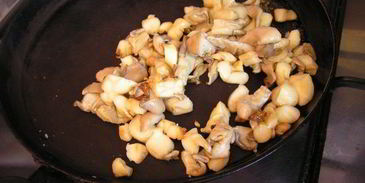 корзиночки с морковным суфле, вешенками и тыквенными семечками