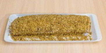 шоколадный рулет с банановым суфле и грецкими орехами