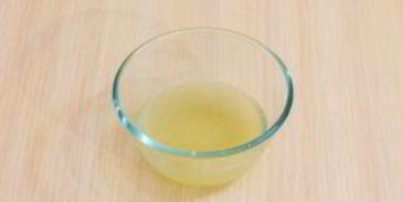 шоколадный рулет с банановым суфле и грецкими орехами