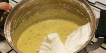 суфле из кабачков с индейкой под соусом