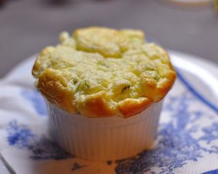 Суфле с чеддером и кабачками