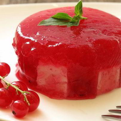 Сыр в ягодном желе